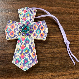 Multi Color Cheetah Saddle Cross